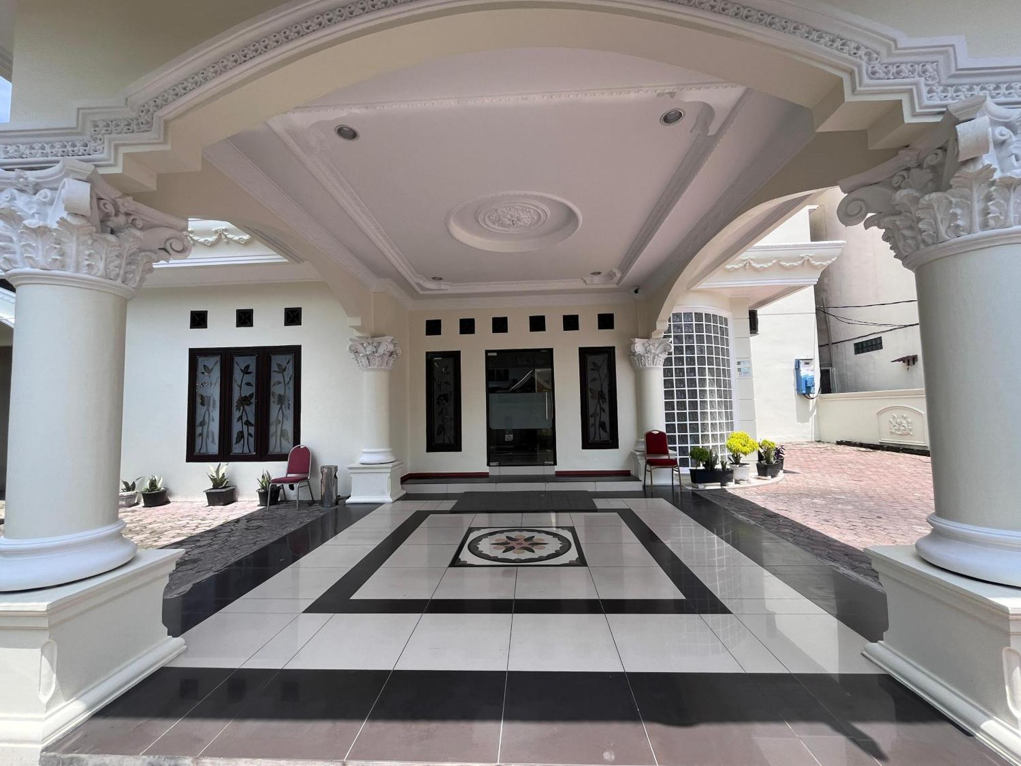 De Nusantara Hotel Syariah Medan Zewnętrze zdjęcie